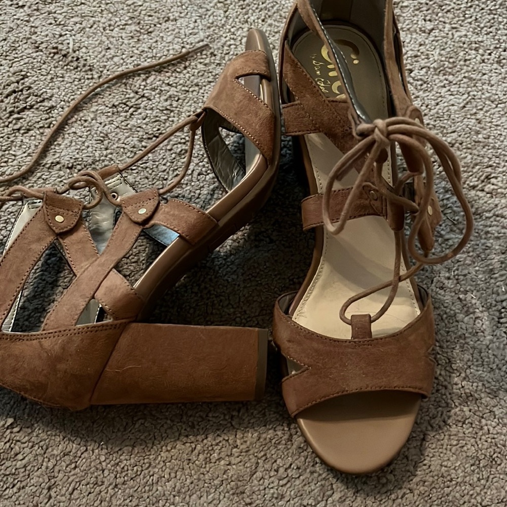 Tan tie heels